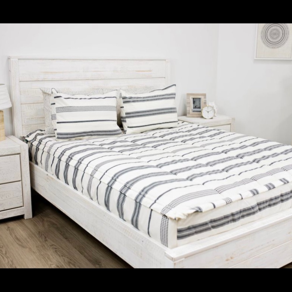 Beddy’s First Class Queen set